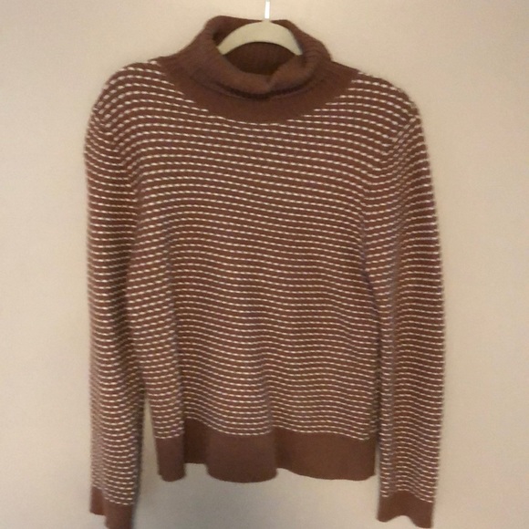 Jcrew Factory tan and white turtleneck sweater Size M - Picture 1 of 4